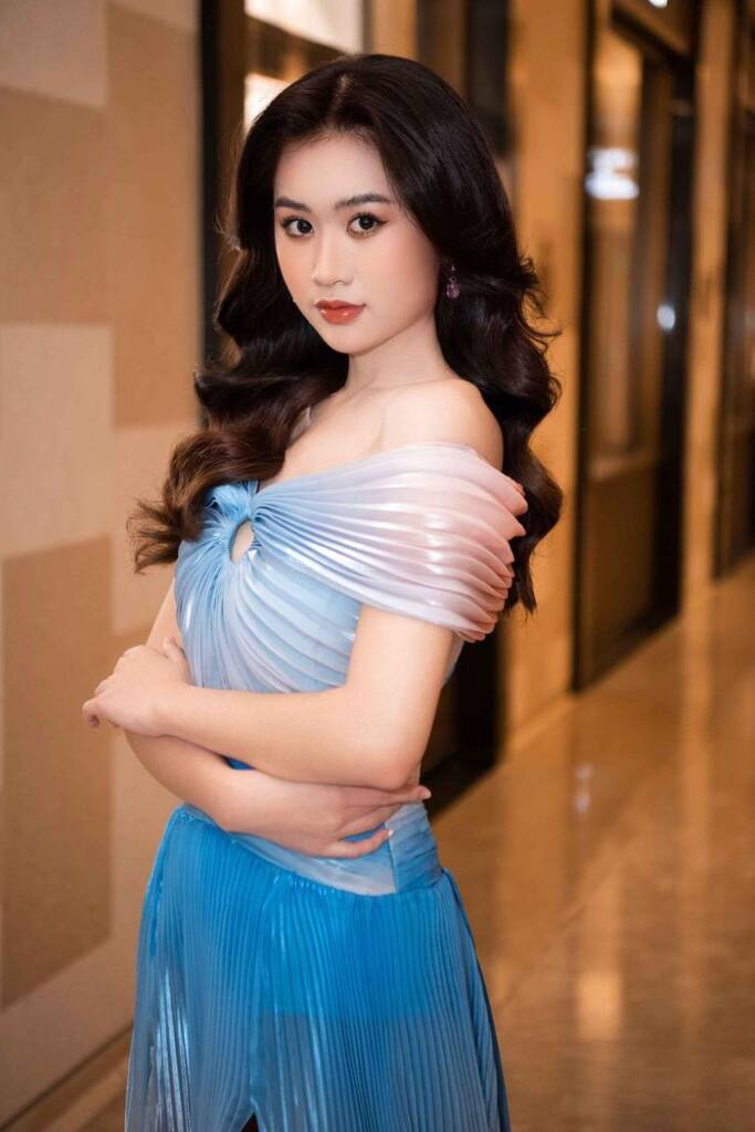 Nữ sinh Kon Tum là Á hậu 2 Miss Eco Teen Vietnam 2021