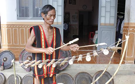 A Veng - Người truyền cảm hứng say mê văn hóa dân tộc