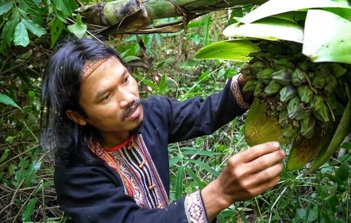 Anh chàng thợ hồ đam mê kể chuyện núi rừng Tây Nguyên