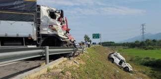 Tài xế gây tai nạn trên cao tốc Cam Lộ - La Sơn là người thân các nạn nhân