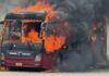Kon Tum: Cháy xe khách trên đèo Lò Xo