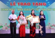 Lễ trao tặng danh hiệu “Nhà giáo ưu tú” và tuyên dương, khen thưởng giáo viên, học sinh giỏi tiêu biểu