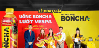 Trà mật ong Boncha trao 3 xe Vespa cho khách hàng